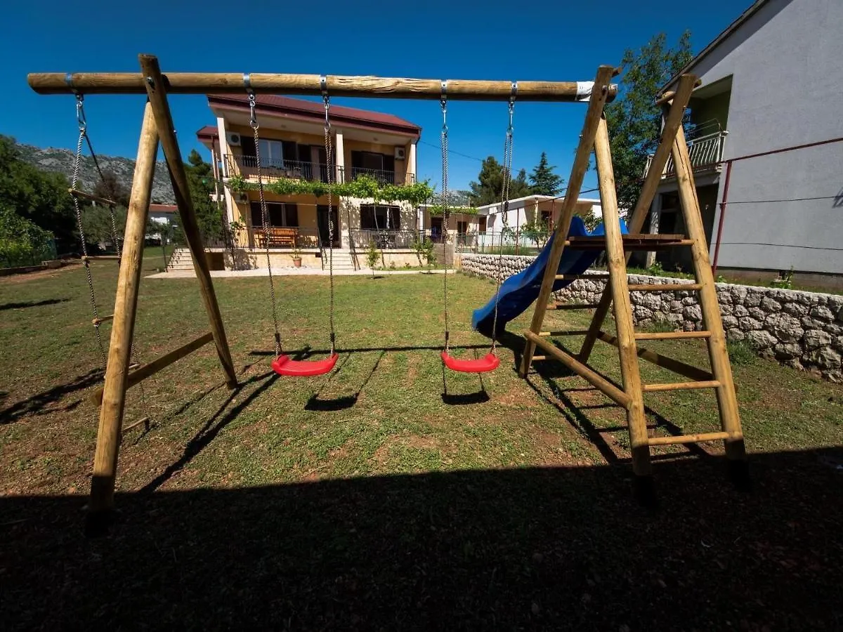 Apartment Zora In Seline With Terrace, Near The Beach