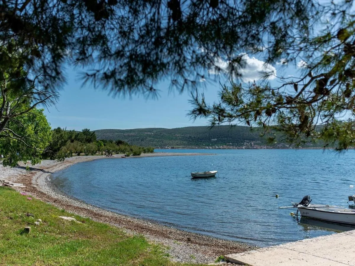 Apartment Zora In Seline With Terrace, Near The Beach 0*,  Croatia