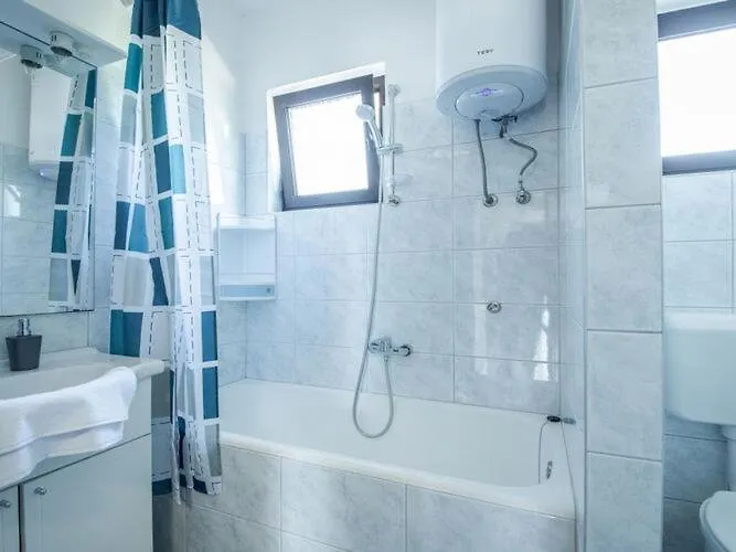 Apartment Zora In Seline With Terrace, Near The Beach