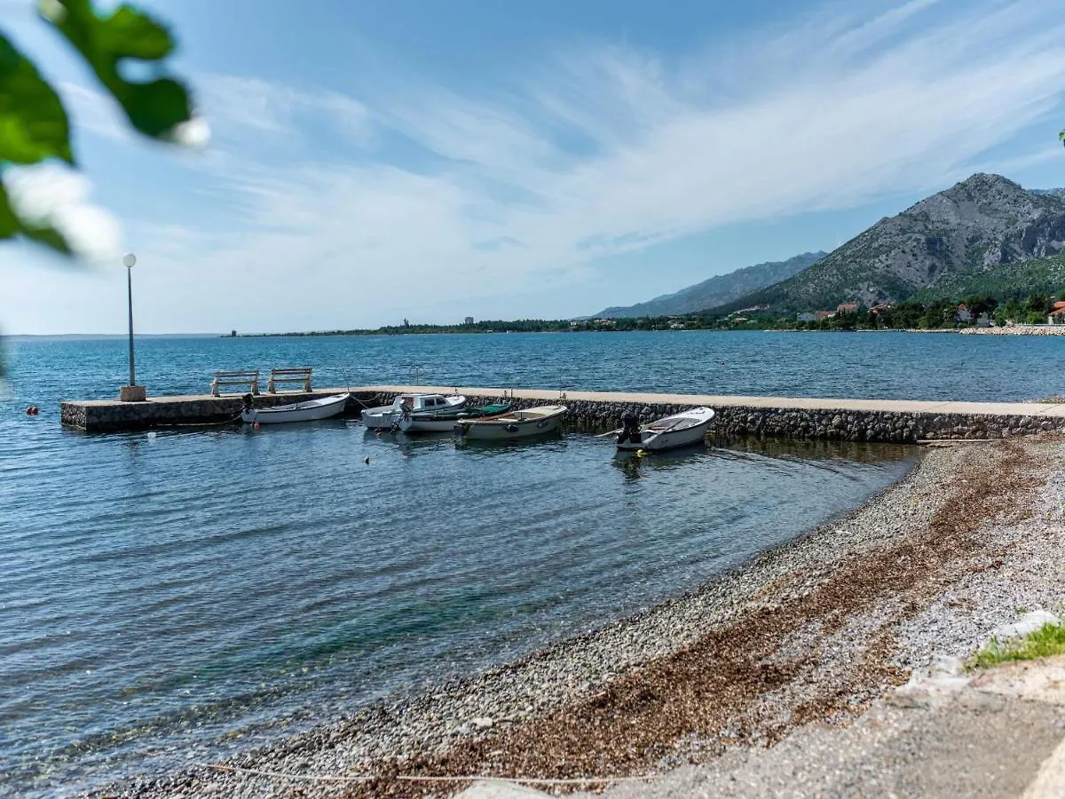 Apartment Zora In Seline With Terrace, Near The Beach