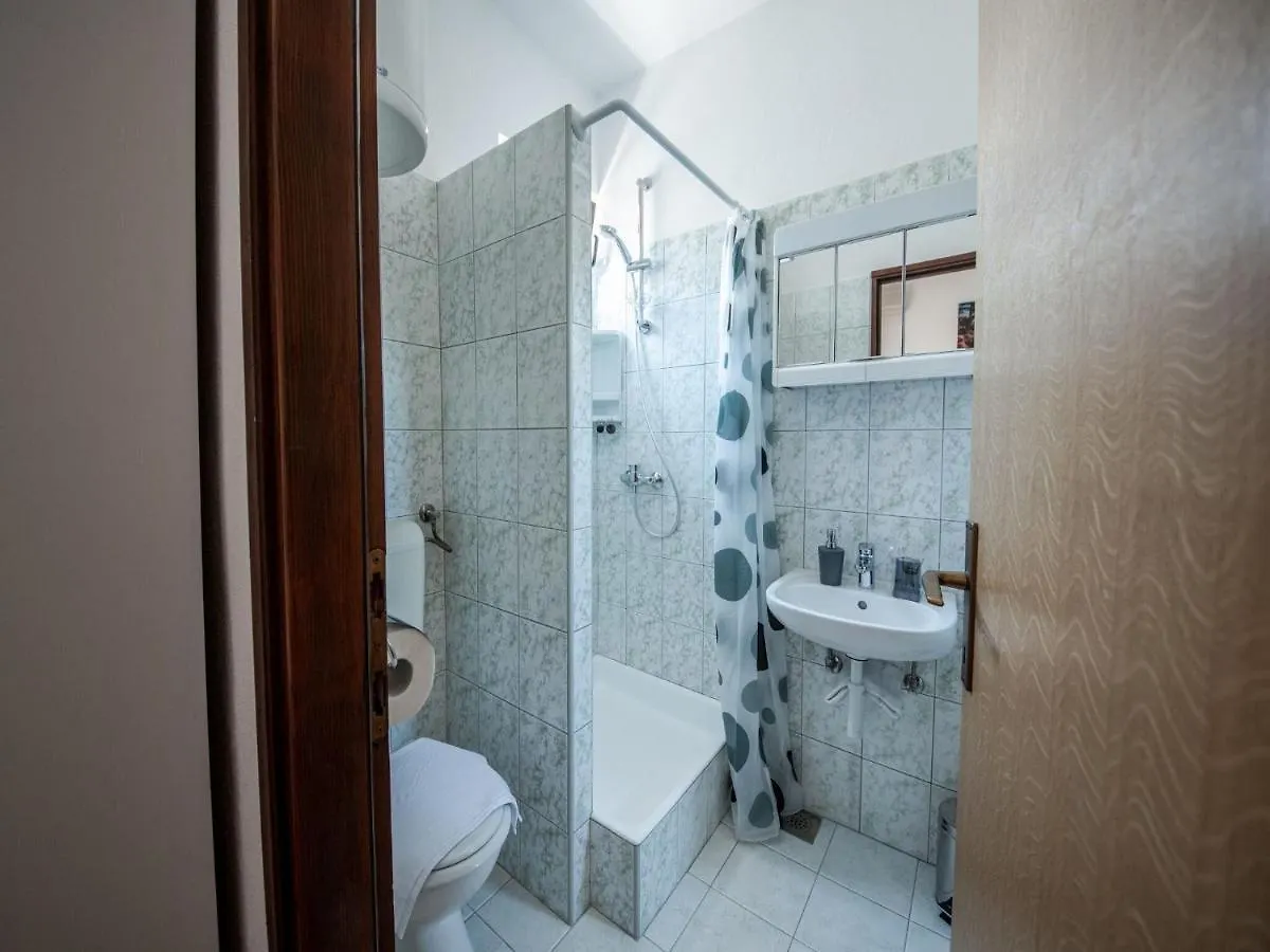 Apartment Zora In Seline With Terrace, Near The Beach